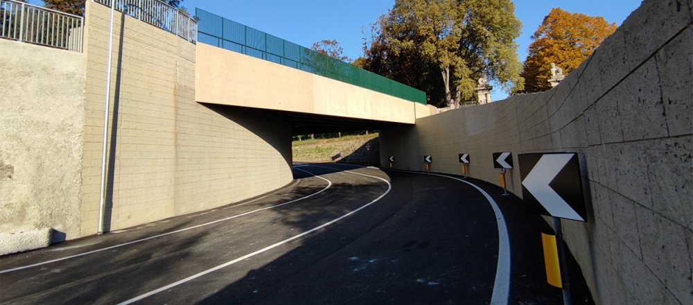 VARIANTE STRADALE E PASSERELLA PEDONALE